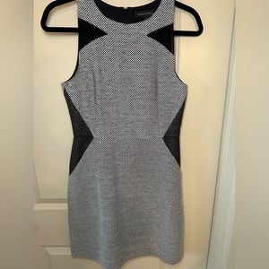 Banana Republic Tweed Mesh Sheath Dress Size 4